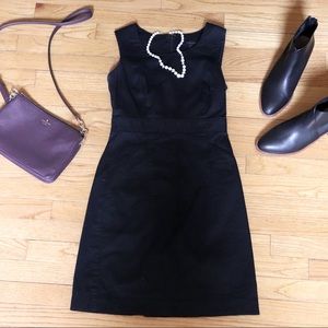 Banana Republic Fitted Stretch Black Dress, size 0